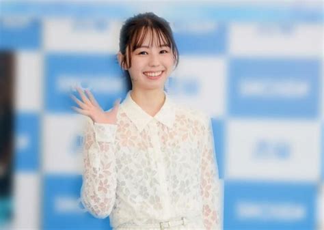 小池里奈：“奇跡の30歳”写真集 美しい透け透けオフショット公開。